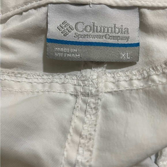 Columbia PFG women’s shorts white zipper front pockets fishing omnishade X-Large - Picture 11 of 11